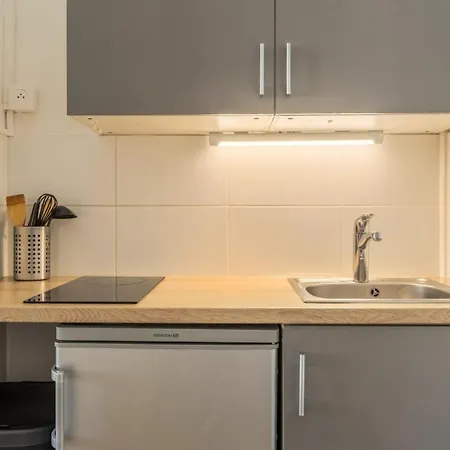 Joli A Deux Pas De L'universite Catholique Appartement