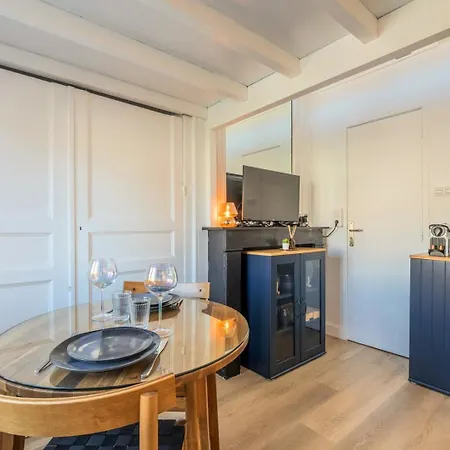 Appartement Joli A Deux Pas De L'universite Catholique