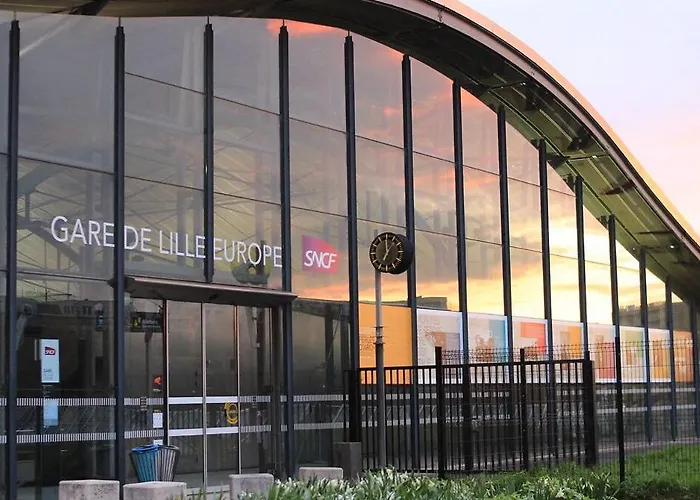 Joli A Deux Pas De L'universite Catholique Rijsel