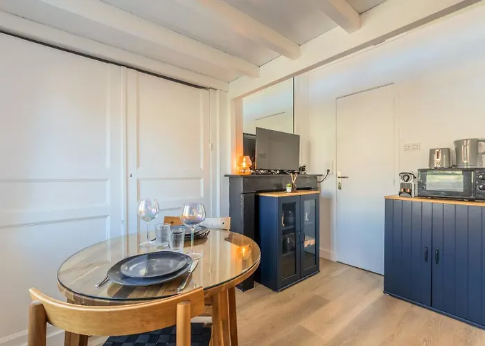 Appartement Joli A Deux Pas De L'universite Catholique